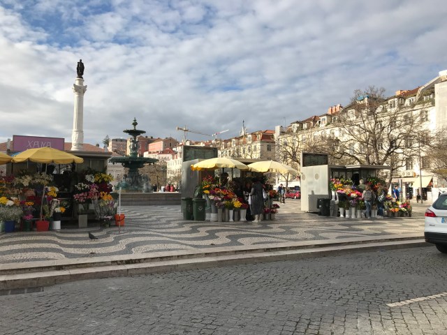 Lissabon Praça Dom Pedro xx.JPG