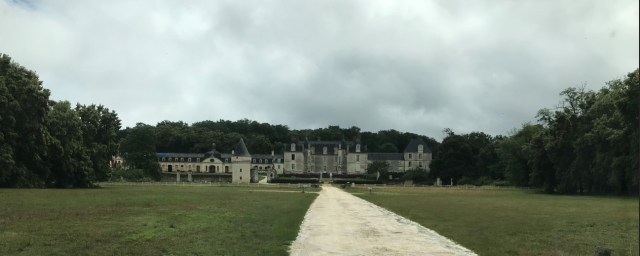 Chateau Gizeux_1