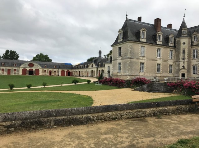 Chateau Gizeux_3x