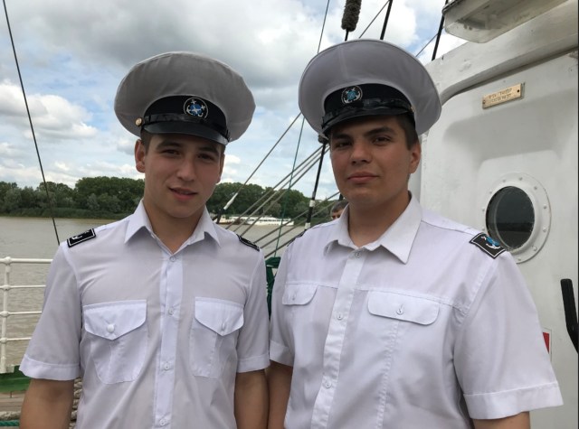 Kruzenshtern Matrosen x.jpg