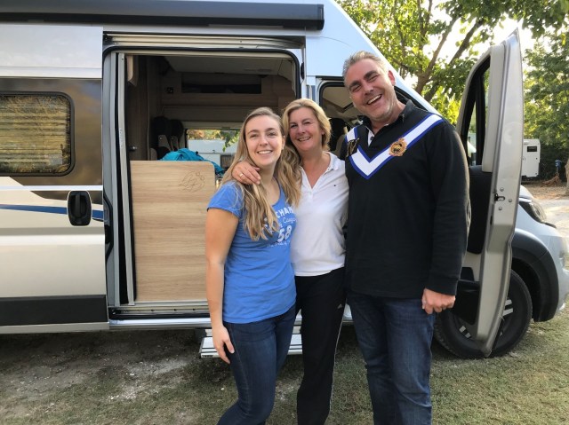 21_Carmen Boris Laura x