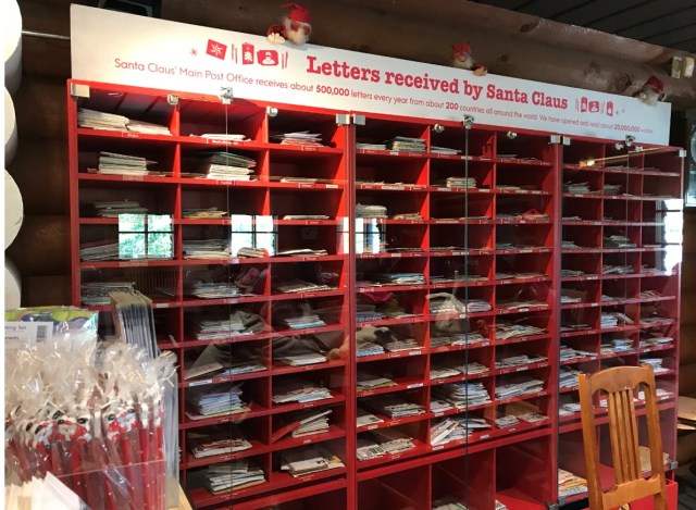 101_20_SantasPostOffice.jpg