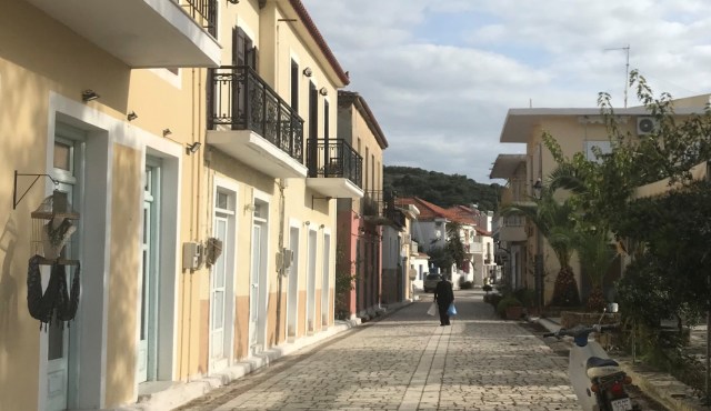 111_32_Finikounda_Dorf