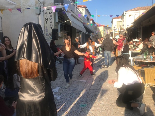 117_07_SoloIoannisEllie